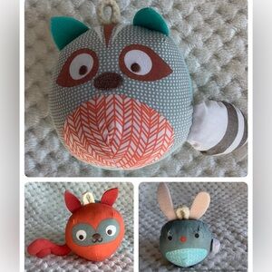 Skip Hop Camping Cubs Set of 3 Stuffed Ball Style Rattles No Peek A Boo Log READ